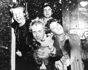 Punk’77 – Sex Pistols, The Clash i reszta brytyjskich buntowników